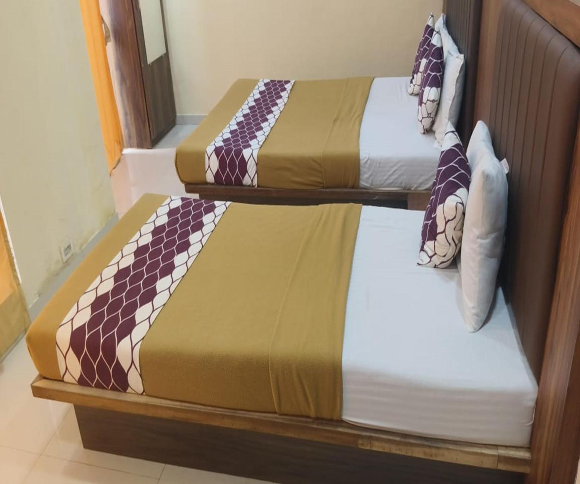 Hotel Om Sai Navi Mumbai Zewnętrze zdjęcie